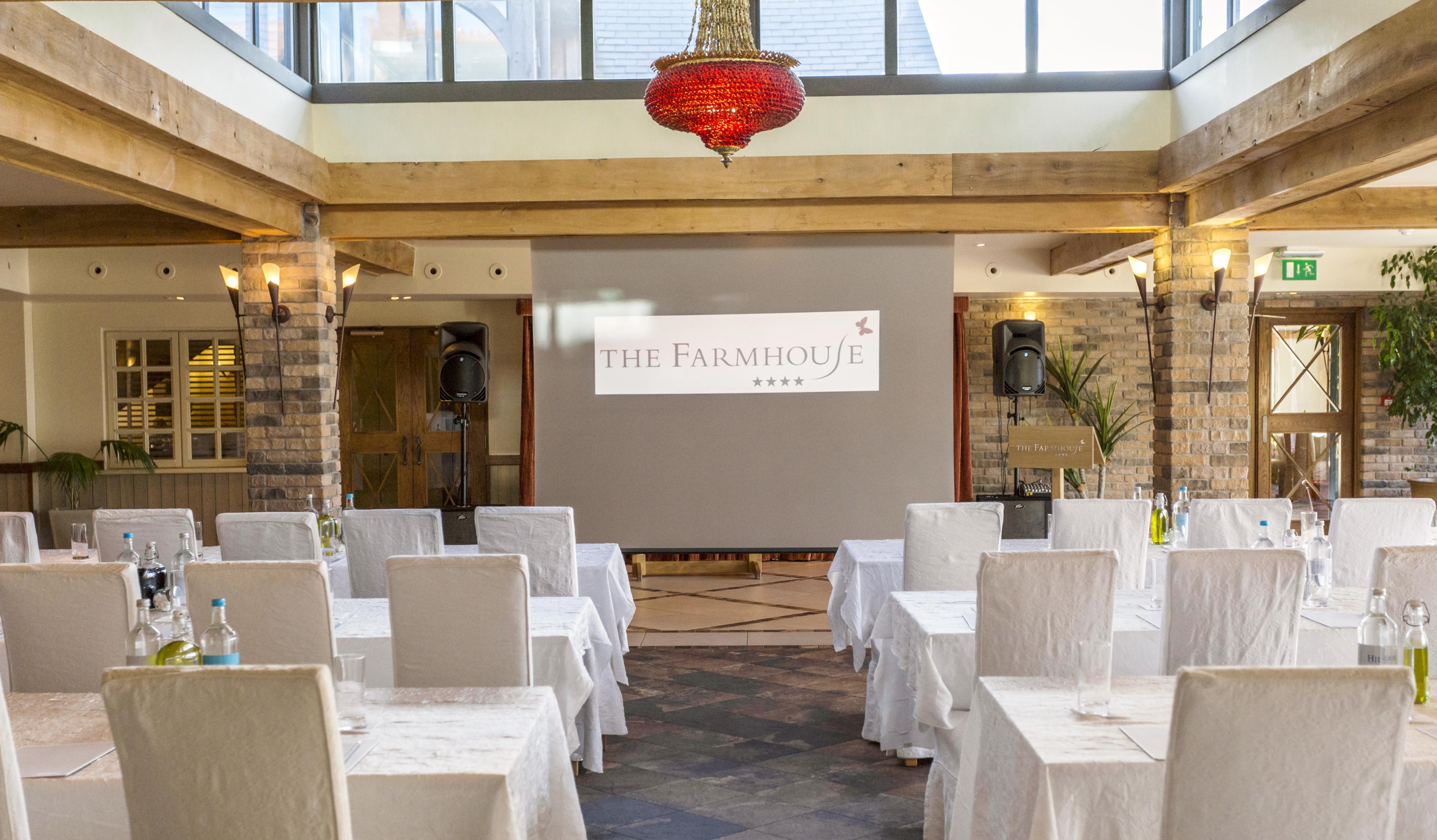 The Farmhouse Hotel And Restaurant Saint Saviour Exterior photo